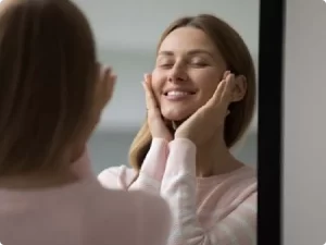 عوارض شستن صورت بعد از تزریق بوتاکس
